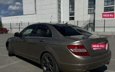 Mercedes-Benz C-Класс, 2008 год, 800 000 рублей, 2 фотография