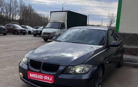 BMW 3 серия, 2005 год, 1 250 000 рублей, 3 фотография