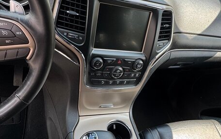 Jeep Grand Cherokee, 2013 год, 1 970 000 рублей, 19 фотография