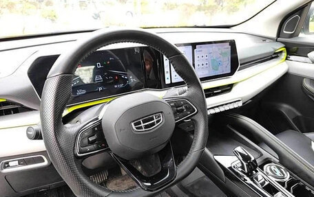 Geely Coolray I, 2022 год, 1 300 000 рублей, 8 фотография