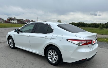Toyota Camry, 2019 год, 1 920 000 рублей, 9 фотография