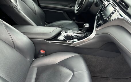 Toyota Camry, 2019 год, 1 920 000 рублей, 12 фотография