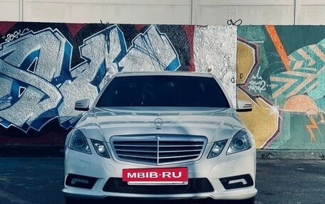 Mercedes-Benz E-Класс, 2011 год, 1 350 000 рублей, 4 фотография