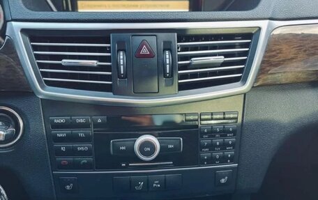 Mercedes-Benz E-Класс, 2011 год, 1 350 000 рублей, 13 фотография