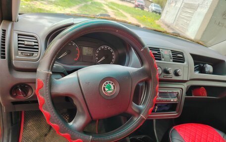 Skoda Fabia II, 2009 год, 370 000 рублей, 4 фотография