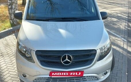 Mercedes-Benz Vito, 2016 год, 2 550 000 рублей, 4 фотография