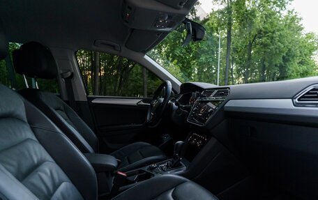 Volkswagen Tiguan II, 2018 год, 3 470 000 рублей, 11 фотография