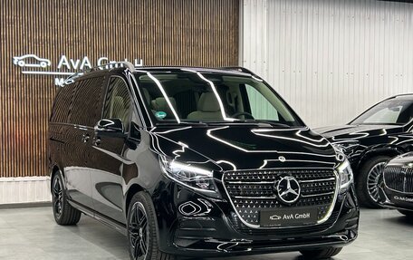 Mercedes-Benz V-Класс, 2024 год, 16 500 000 рублей, 2 фотография