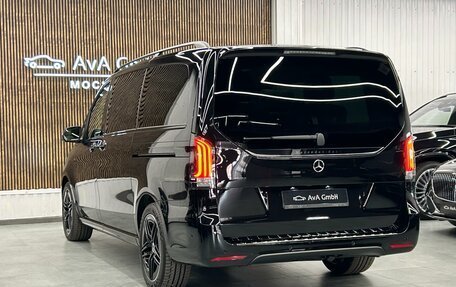 Mercedes-Benz V-Класс, 2024 год, 16 500 000 рублей, 5 фотография