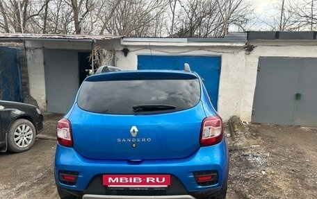 Renault Sandero II рестайлинг, 2021 год, 1 200 000 рублей, 2 фотография