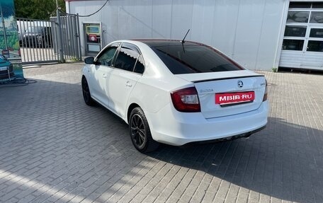 Skoda Rapid I, 2015 год, 800 000 рублей, 3 фотография