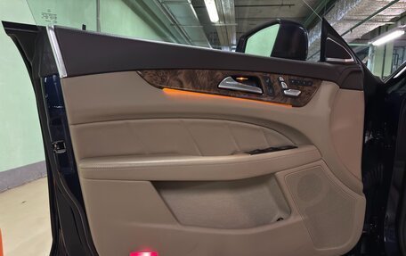 Mercedes-Benz CLS, 2012 год, 3 100 000 рублей, 14 фотография