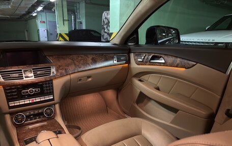 Mercedes-Benz CLS, 2012 год, 3 100 000 рублей, 13 фотография