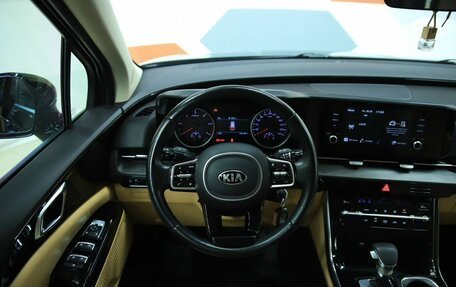 KIA Carnival, 2021 год, 3 150 000 рублей, 15 фотография