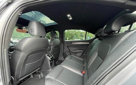 Skoda Superb III рестайлинг, 2022 год, 2 200 000 рублей, 5 фотография