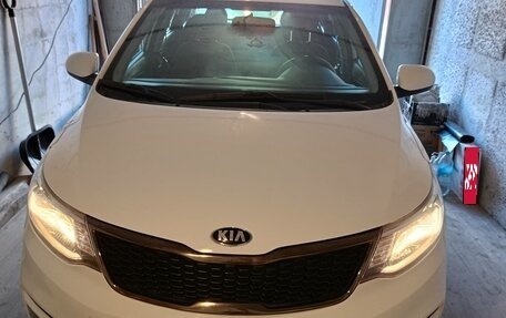KIA Rio III рестайлинг, 2016 год, 1 350 000 рублей, 1 фотография