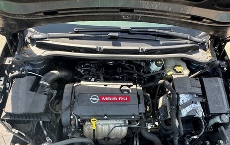 Opel Astra J, 2013 год, 930 000 рублей, 12 фотография
