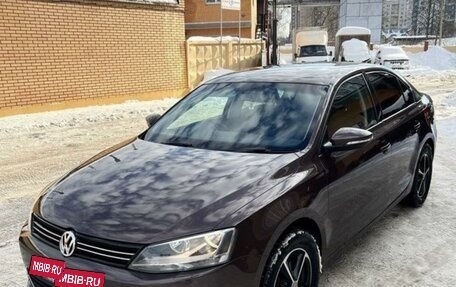 Volkswagen Jetta VI, 2014 год, 1 179 000 рублей, 3 фотография