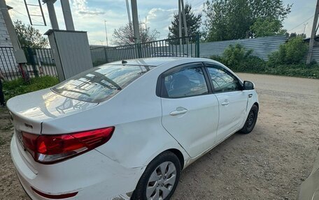 KIA Rio III рестайлинг, 2015 год, 450 000 рублей, 6 фотография