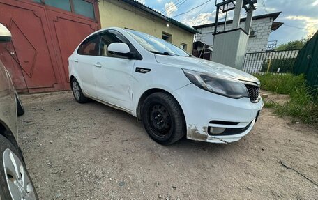 KIA Rio III рестайлинг, 2015 год, 450 000 рублей, 7 фотография