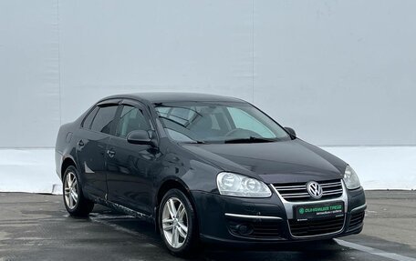 Volkswagen Jetta VI, 2008 год, 385 000 рублей, 3 фотография