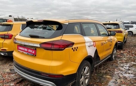 Geely Atlas, 2022 год, 1 140 000 рублей, 3 фотография