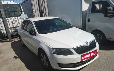 Skoda Octavia, 2015 год, 1 530 000 рублей, 2 фотография