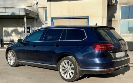 Volkswagen Passat B8 рестайлинг, 2016 год, 2 000 000 рублей, 23 фотография