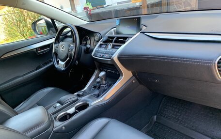 Lexus NX I, 2015 год, 2 040 000 рублей, 4 фотография