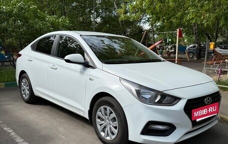 Hyundai Solaris II рестайлинг, 2018 год, 1 320 000 рублей, 3 фотография