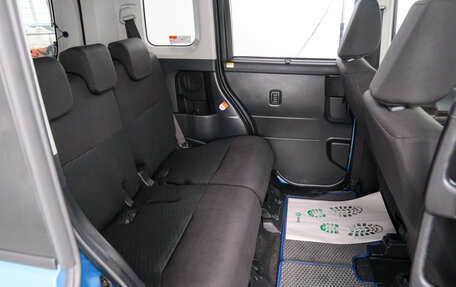 Toyota Roomy I, 2019 год, 1 199 000 рублей, 21 фотография