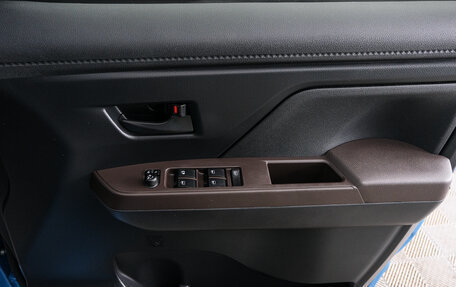 Toyota Roomy I, 2019 год, 1 199 000 рублей, 20 фотография