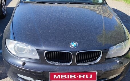 BMW 1 серия, 2011 год, 950 000 рублей, 2 фотография