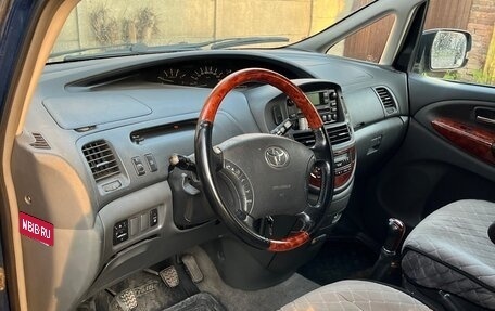 Toyota Previa II, 2003 год, 650 000 рублей, 2 фотография