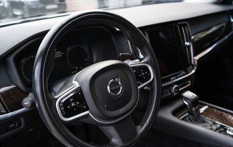 Volvo S90 II рестайлинг, 2018 год, 2 100 000 рублей, 6 фотография