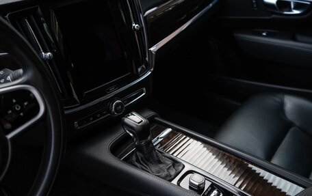 Volvo S90 II рестайлинг, 2018 год, 2 100 000 рублей, 11 фотография