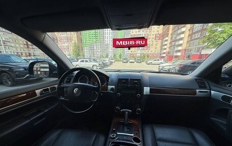 Volkswagen Touareg III, 2009 год, 1 229 000 рублей, 20 фотография