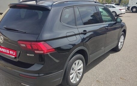 Volkswagen Tiguan II, 2020 год, 2 550 000 рублей, 7 фотография
