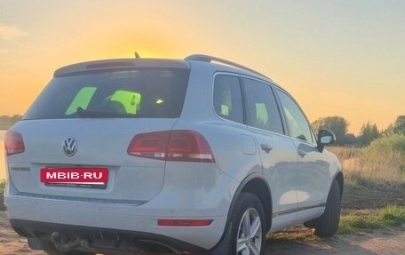Volkswagen Touareg III, 2013 год, 2 200 000 рублей, 3 фотография