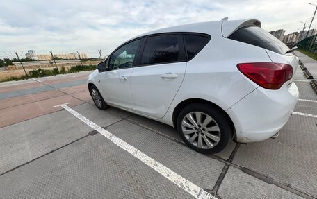 Opel Astra J, 2012 год, 630 000 рублей, 3 фотография