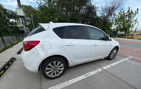 Opel Astra J, 2012 год, 630 000 рублей, 4 фотография
