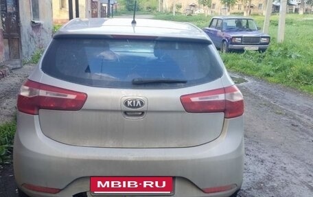KIA Rio III рестайлинг, 2013 год, 500 000 рублей, 2 фотография