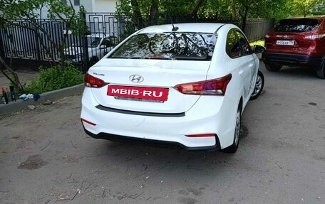 Hyundai Solaris II рестайлинг, 2018 год, 590 000 рублей, 5 фотография