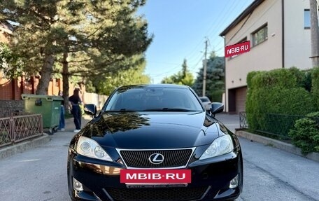 Lexus IS II рестайлинг 2, 2008 год, 1 300 000 рублей, 8 фотография