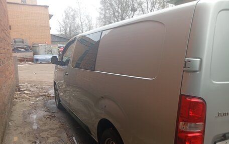 Peugeot Expert, 2018 год, 2 200 000 рублей, 3 фотография