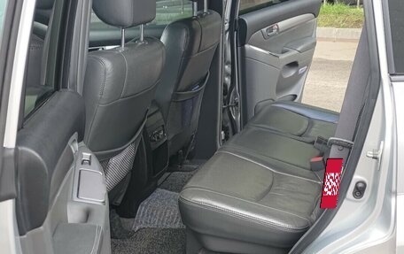 Toyota Land Cruiser Prado 120 рестайлинг, 2008 год, 2 500 000 рублей, 12 фотография