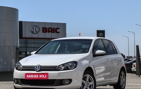 Volkswagen Golf VI, 2012 год, 825 000 рублей, 1 фотография