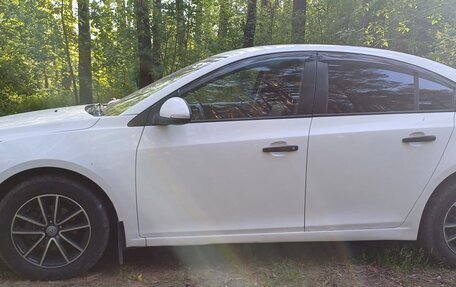 Chevrolet Cruze II, 2014 год, 649 999 рублей, 5 фотография