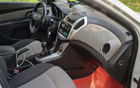 Chevrolet Cruze II, 2014 год, 649 999 рублей, 10 фотография