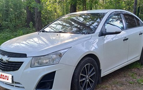 Chevrolet Cruze II, 2014 год, 649 999 рублей, 4 фотография